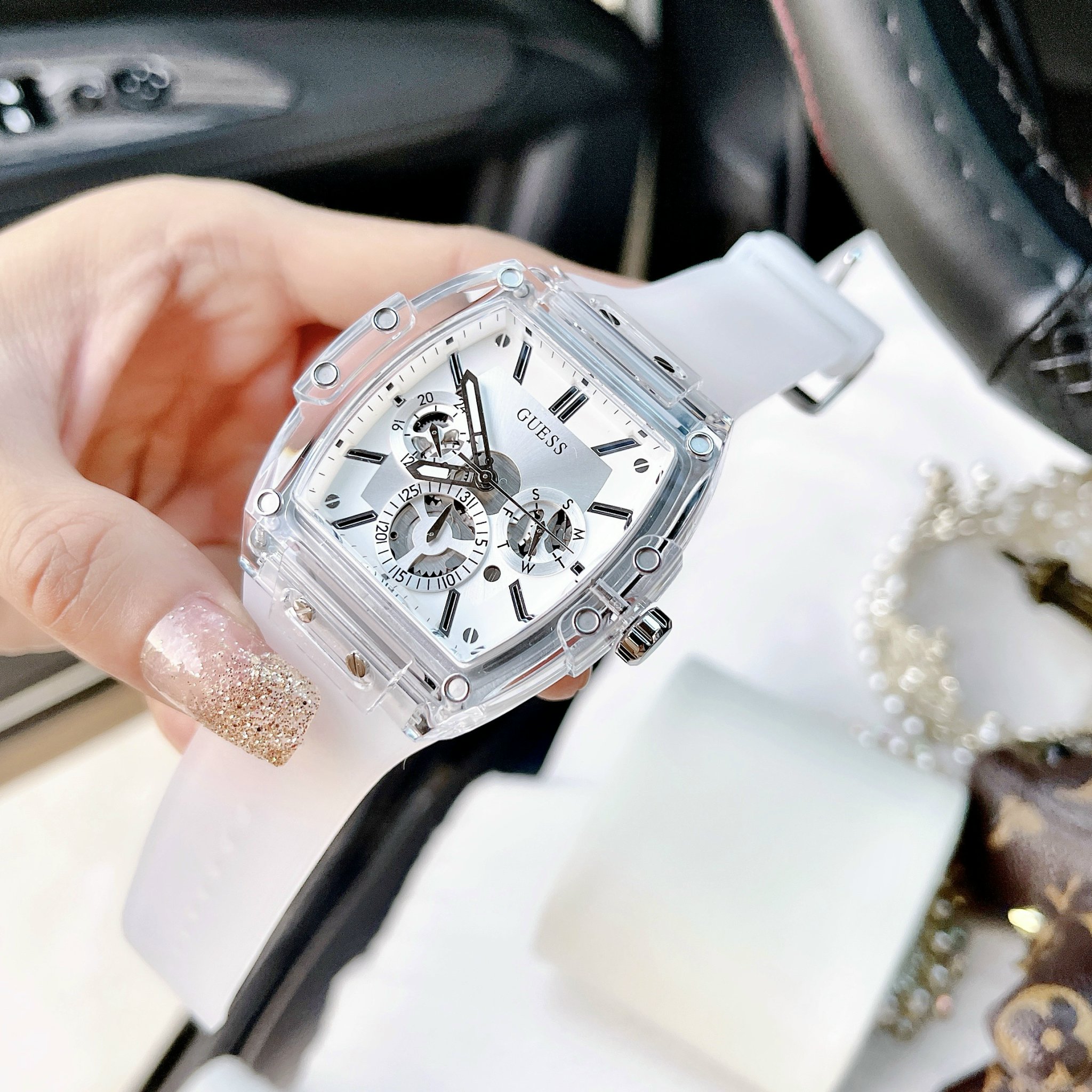 Đồng hồ Guess thương hiệu có nên đáng mua | Kỳ Lân Luxury