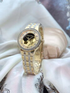 Đồng hồ Bulova Phantom nữ màu vàng đính đá 97L176