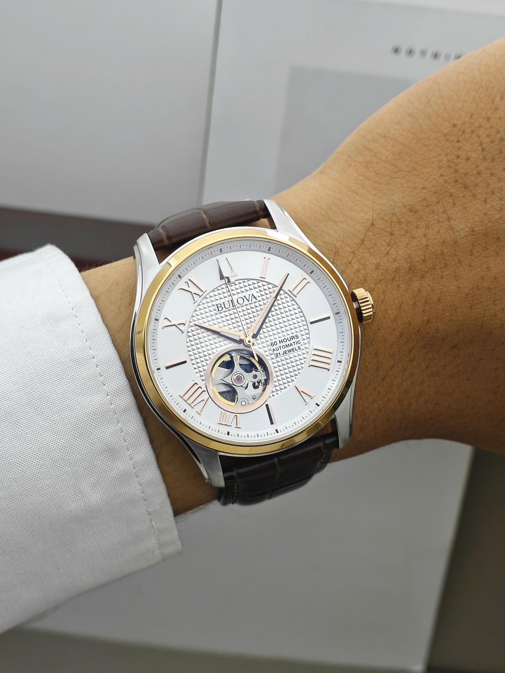 Đồng hồ nam Bulova Wilton Automatic Men's Watch 98A213-Dây da - Ảnh 6