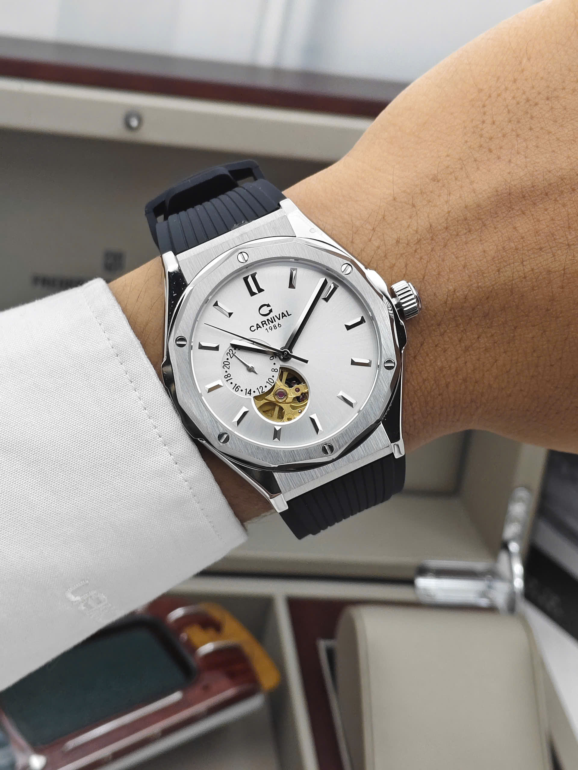 8189G-VT-DCS-T - Đồng Hồ Nam Carnival Automatic Mặt Trắng - Ảnh 7