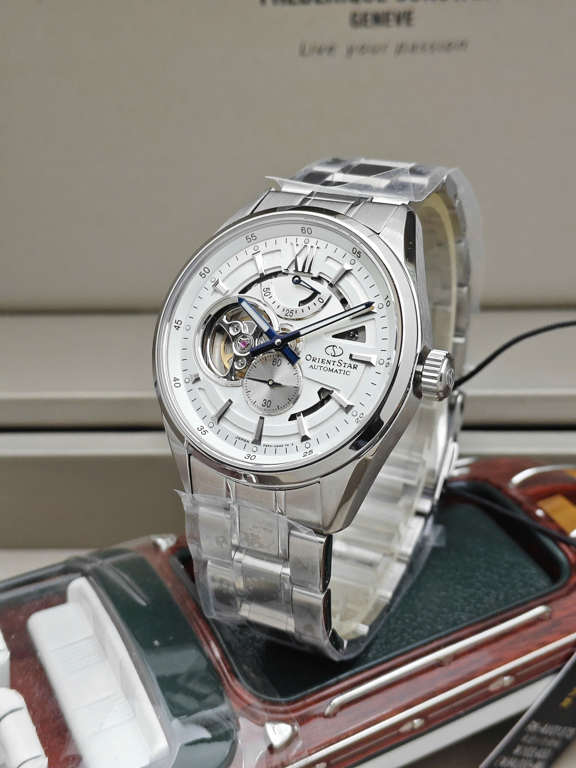Đồng hồ nam Orient Star Semi Skeleton - RK-AV0137S - Ảnh 4