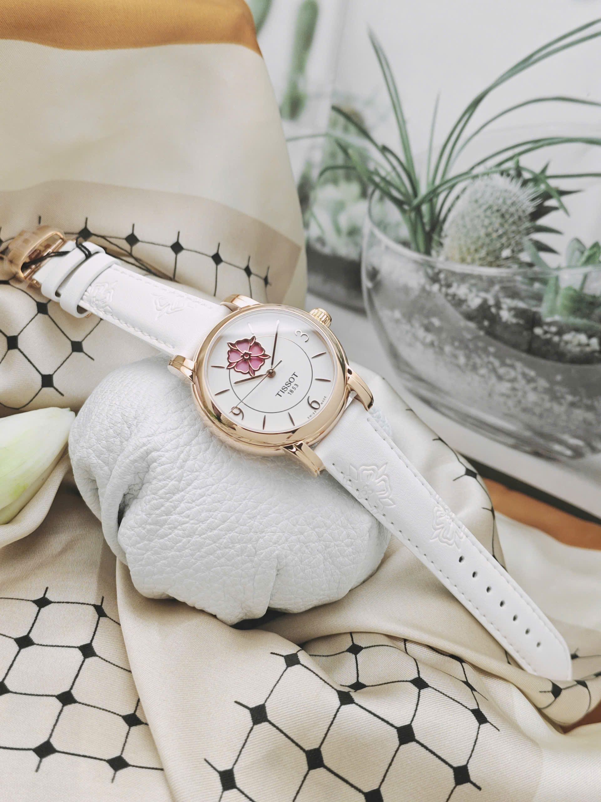 T050.207.37.017.05 - Đồng hồ nữ Tissot - 35mm - Automatic - Heart Flower T050.207.37.017.05 - Ảnh 2