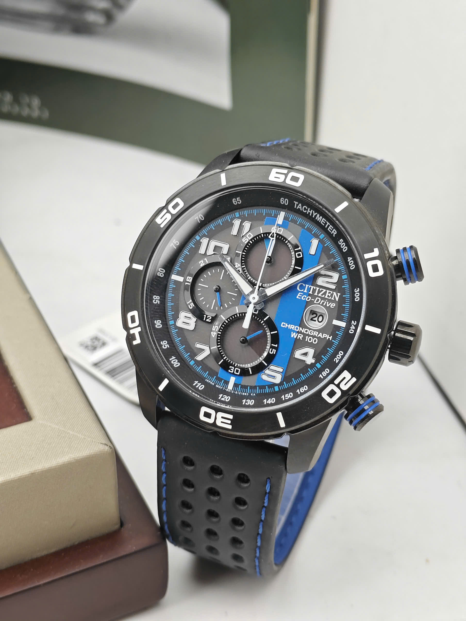 Đồng hồ nam Citizen Eco-Drive - CA0467-03EXG - Ảnh 2
