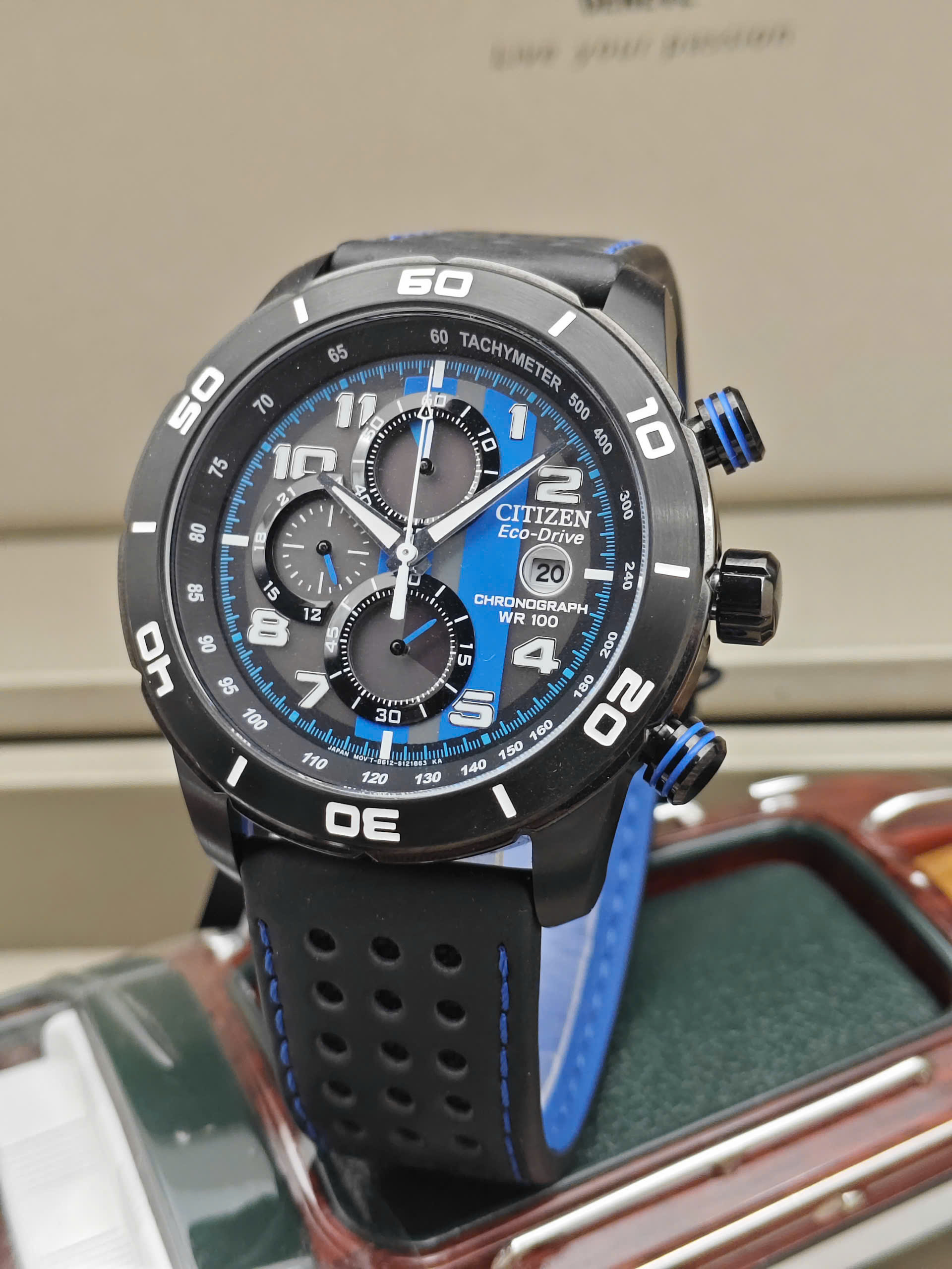 Đồng hồ nam Citizen Eco-Drive - CA0467-03EXG - Ảnh 4