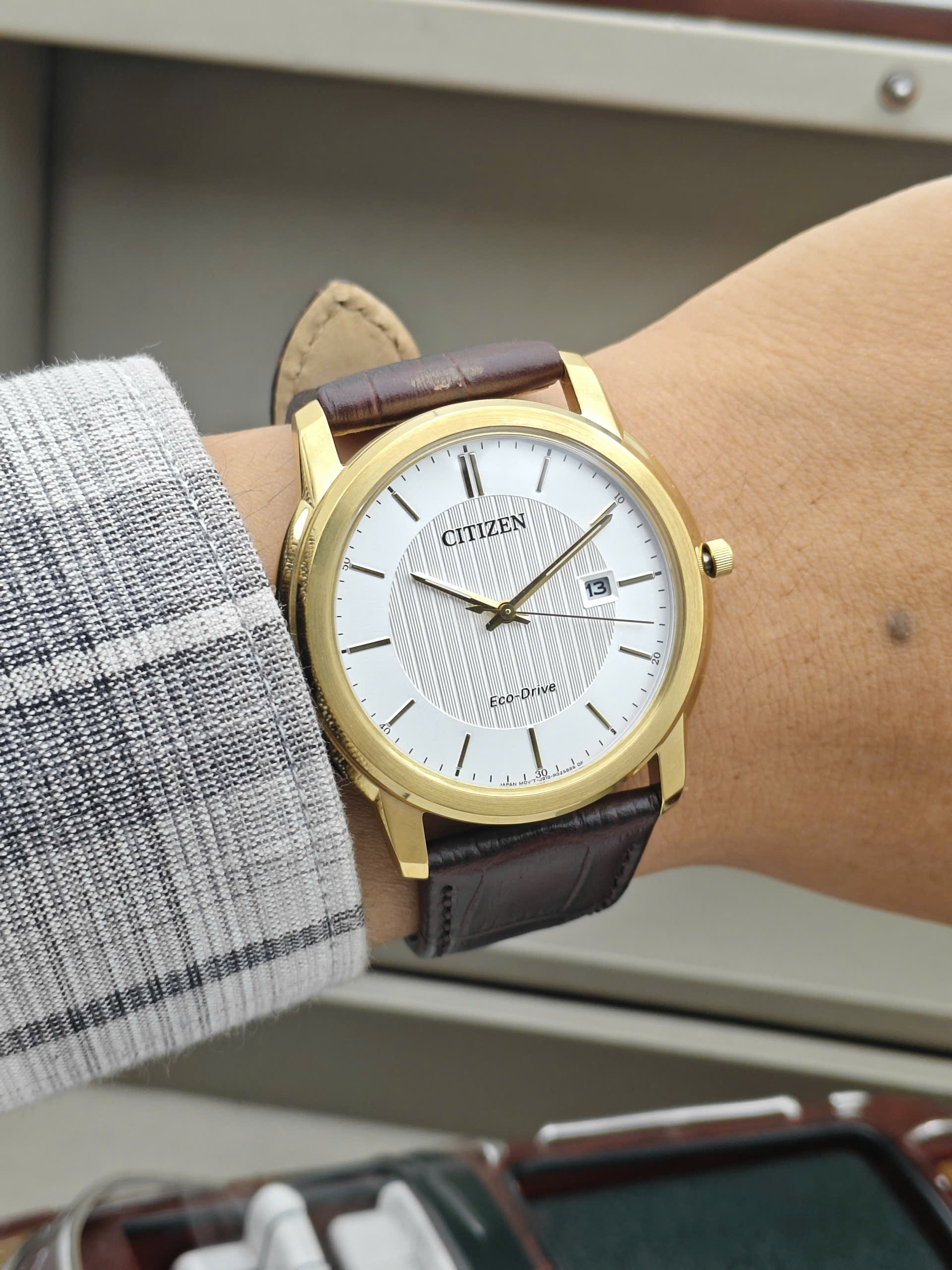 Đồng hồ nam Citizen Eco-Drive - AW1212-10A - Ảnh 8