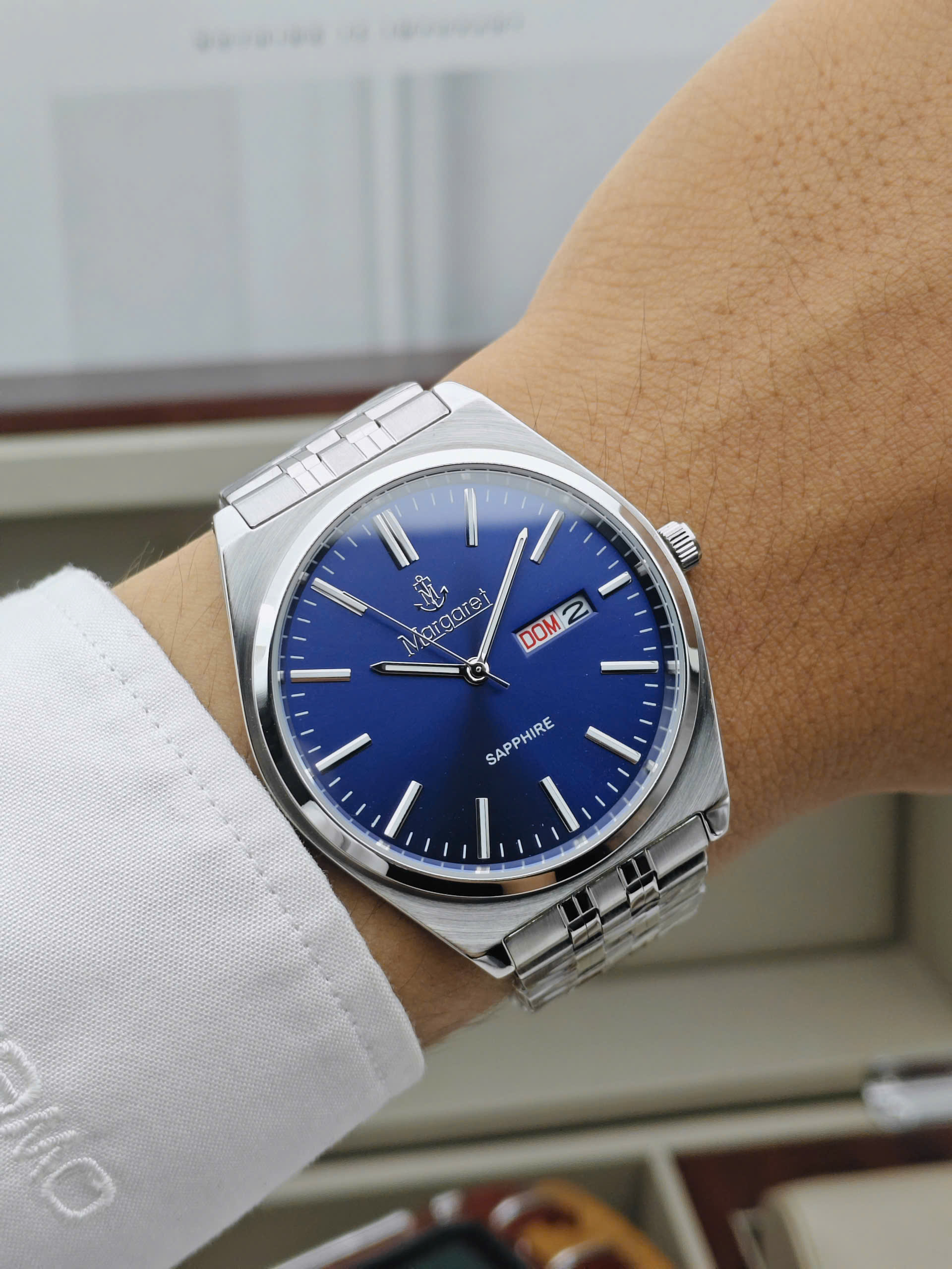 MT8187 blue - Đồng hồ nam Margaret kính sapphire Lịch đôi - Ảnh 3